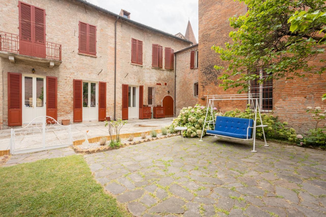 Palazzo Sabbioni Suite Del Conte Elegant Suite In Old Monastery City Center Ferrara Ngoại thất bức ảnh